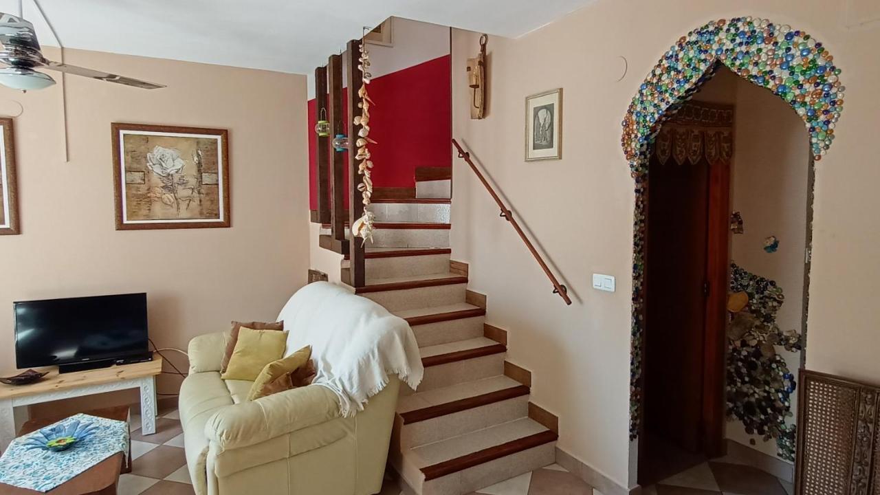 Bungalow Con Encanto, 100M2, A 800 M De La Playa El Campello Eksteriør bilde